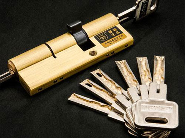 文圣24小时上门开锁公司