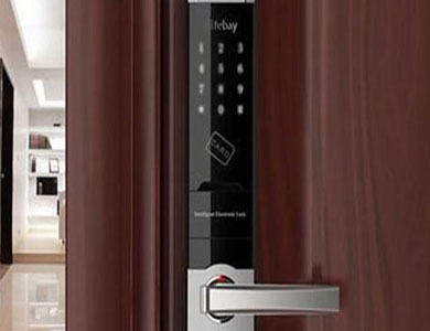 文圣24小时上门开锁公司